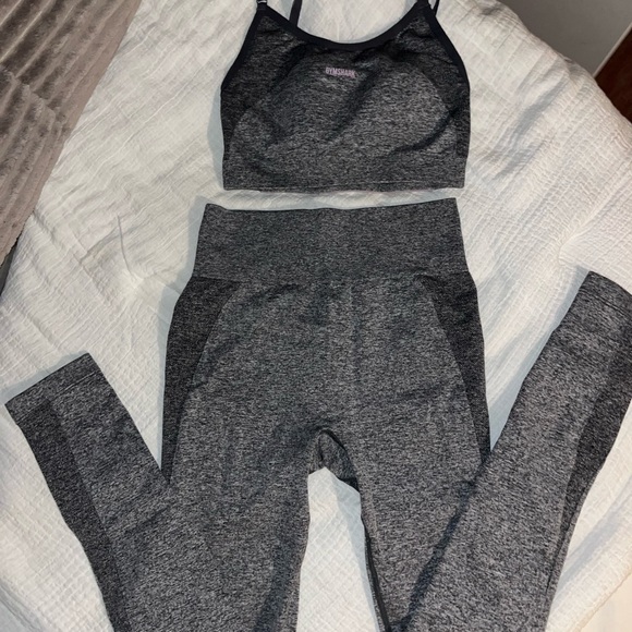 Gymshark Gray Sports Bra and Leggings Set - Picture 6 of 8